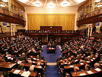 Justice Minister faces no conf...